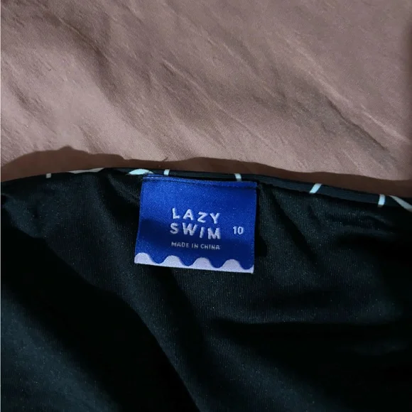 BRAND NEW LAZYOAF SWIMWEAR
